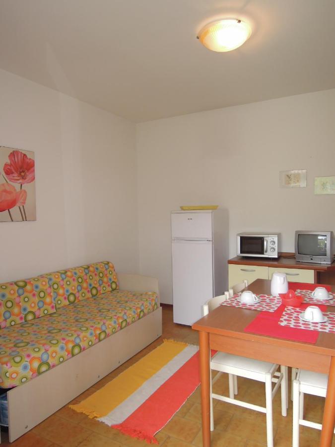 ביביונה Villa Mery מראה חיצוני תמונה