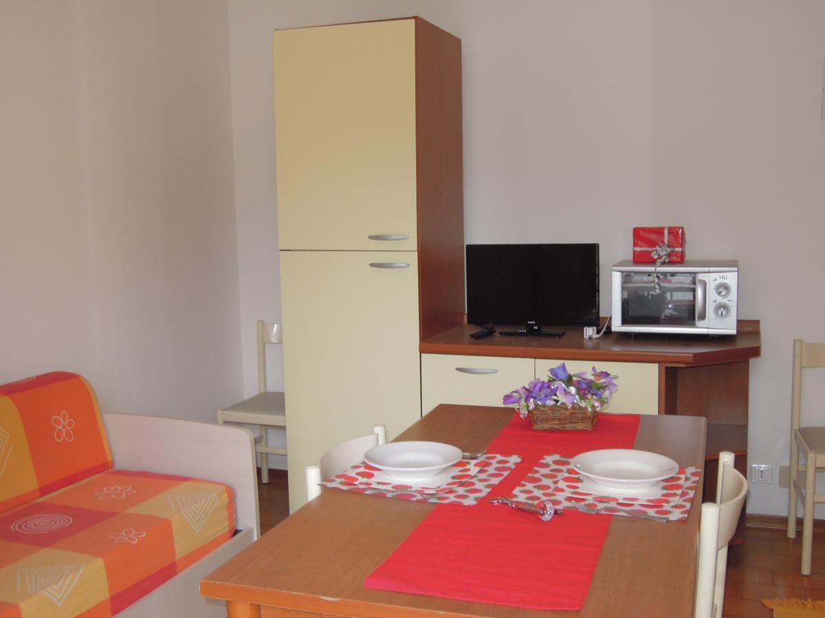ביביונה Villa Mery מראה חיצוני תמונה
